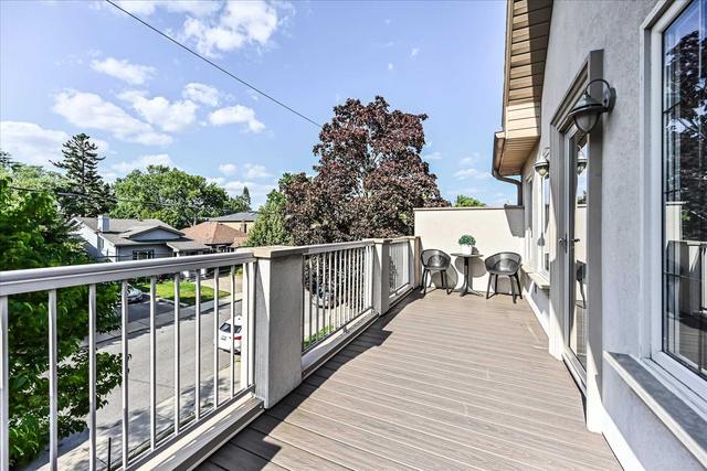 295 Strathmore Blvd, House detached with 3 bedrooms, 3 bathrooms and 5 parking in Toronto ON | Image 24