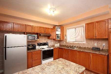 6 Mactier Rd, House detached with 4 bedrooms, 4 bathrooms and 6 parking in Brampton ON | Image 6