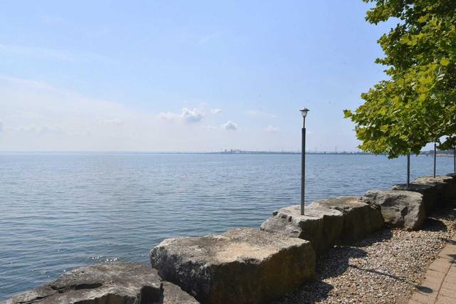 604 - 2190 Lakeshore Rd, Condo with 2 bedrooms, 2 bathrooms and 2 parking in Burlington ON | Image 29