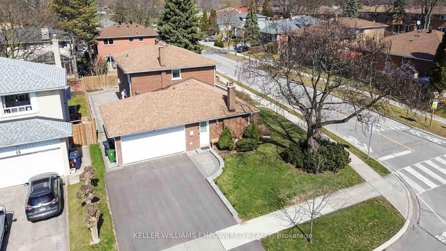 1 Weatherstone Cres, House detached with 4 bedrooms, 4 bathrooms and 4 parking in Toronto ON | Image 27