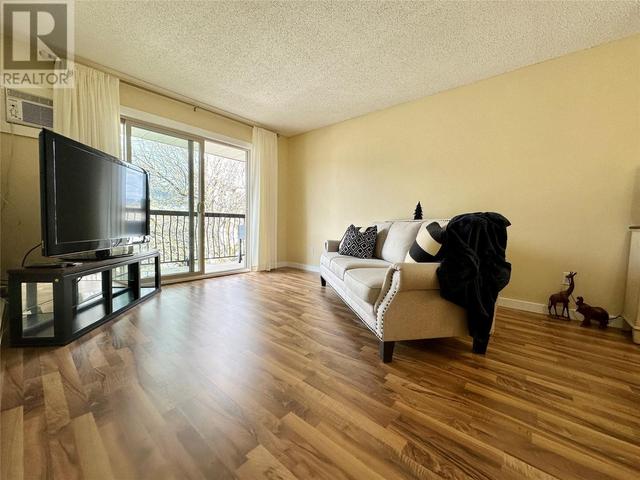 203 - 11 Jonagold Place, Condo with 2 bedrooms, 1 bathrooms and 1 parking in Osoyoos BC | Image 10