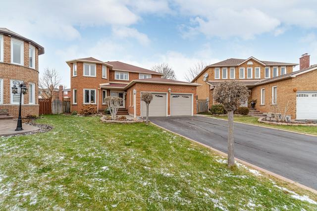 26 St George's Pl, House detached with 4 bedrooms, 4 bathrooms and 8 parking in Brampton ON | Image 12