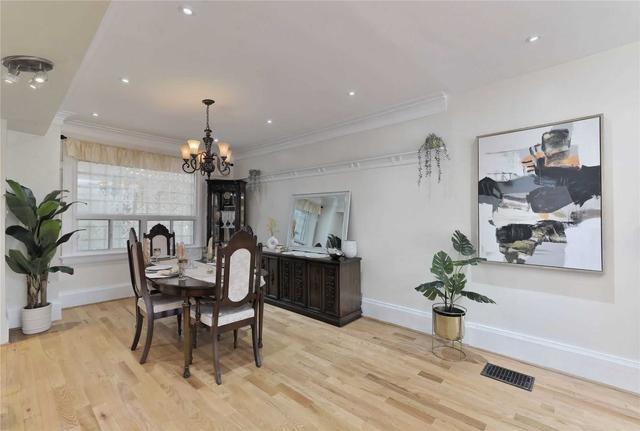 185 Oakwood Ave, House detached with 4 bedrooms, 3 bathrooms and 3 parking in Toronto ON | Image 31