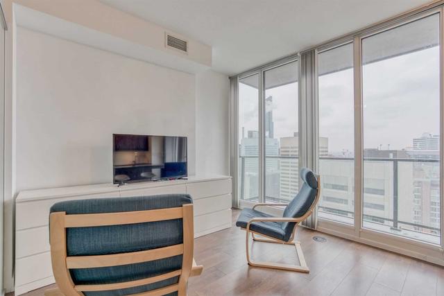 3110 - 426 University Ave, Condo with 2 bedrooms, 1 bathrooms and 0 parking in Toronto ON | Image 7