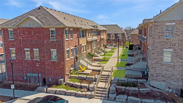 8 Hyde Park Mews, Condo with 2 bedrooms, 3 bathrooms and 1 parking in Kitchener ON | Image 25
