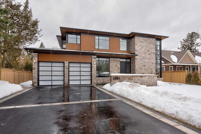 2067 Deramore Dr, House detached with 4 bedrooms, 6 bathrooms and 7 parking in Oakville ON | Image 1