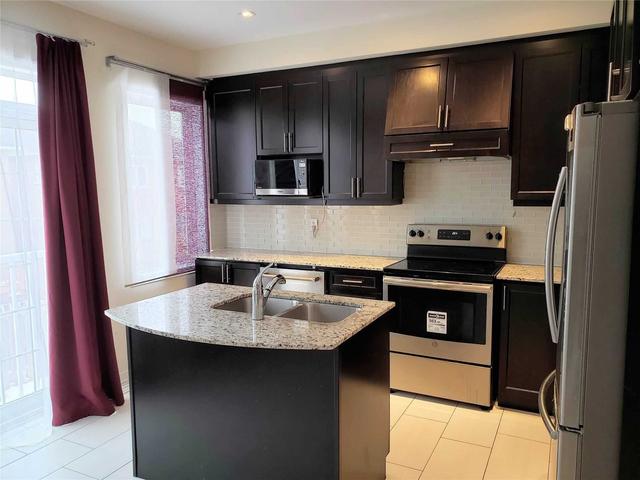 71 Preston Meadow Ave, House semidetached with 4 bedrooms, 3 bathrooms and 2 parking in Mississauga ON | Image 22