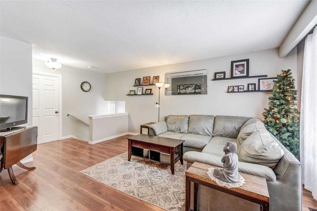 104 Marshall St, House detached with 3 bedrooms, 2 bathrooms and 3 parking in Barrie ON | Image 39