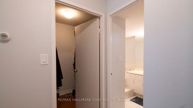 1103 - 10 Kenneth Ave, Condo with 2 bedrooms, 2 bathrooms and 2 parking in Toronto ON | Image 40