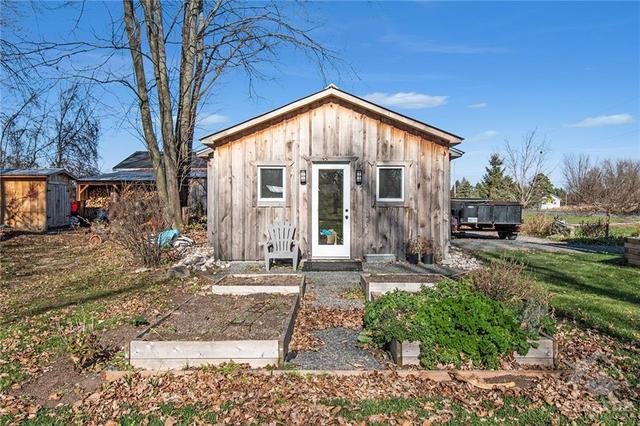 3350 County Road 7 Road, House detached with 3 bedrooms, 2 bathrooms and 10 parking in South Dundas ON | Image 21