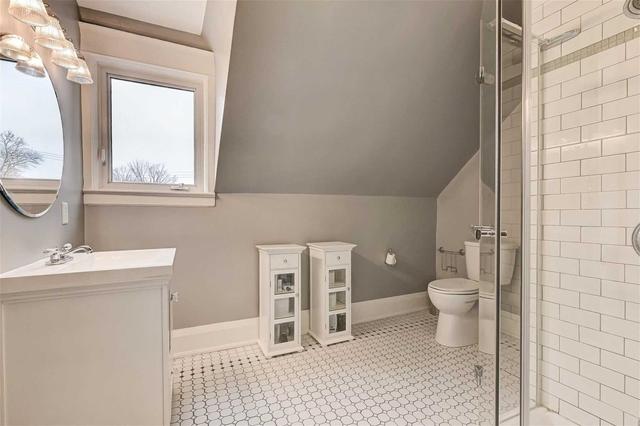 blvd - 57 Larwood Blvd, House detached with 4 bedrooms, 3 bathrooms and 4 parking in Toronto ON | Image 18