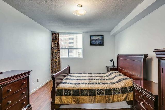 308 - 20 Gilder Dr, Condo with 2 bedrooms, 1 bathrooms and 1 parking in Toronto ON | Image 11