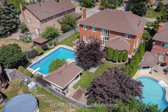 118 Columbus Ave, House detached with 4 bedrooms, 5 bathrooms and 6 parking in Vaughan ON | Image 32