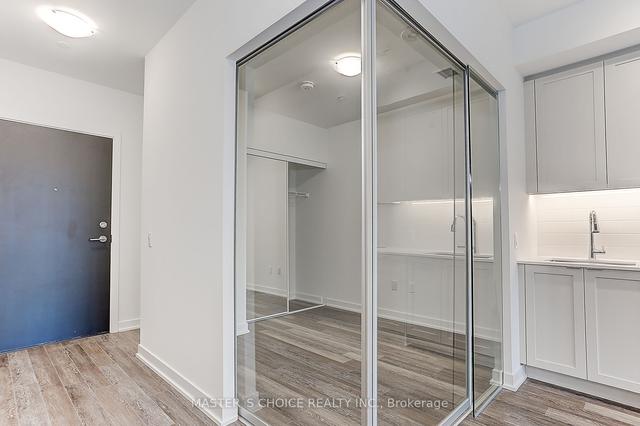 721 - 250 Lawrence Ave W, Condo with 2 bedrooms, 2 bathrooms and 1 parking in Toronto ON | Image 21