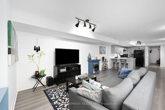 100 - 78 St Patrick St, Townhouse with 1 bedrooms, 1 bathrooms and 0 parking in Toronto ON | Image 2