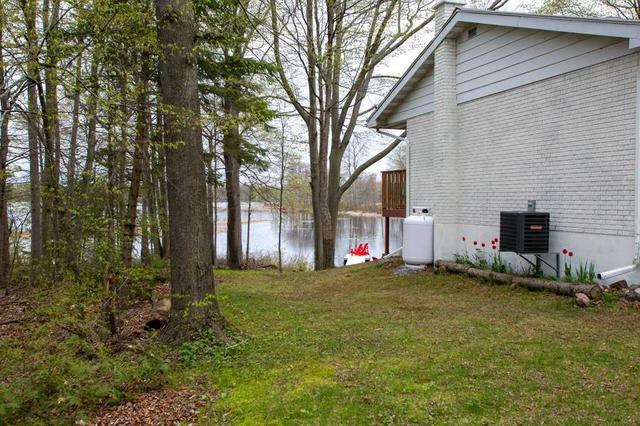 4781 Wilmer Rd, House detached with 2 bedrooms, 1 bathrooms and 4 parking in South Frontenac ON | Image 31