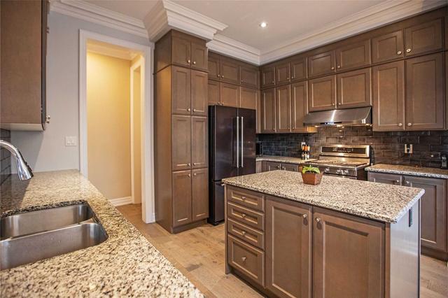 205 North Park Blvd, House detached with 4 bedrooms, 4 bathrooms and 4 parking in Oakville ON | Image 34