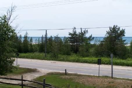 809 Lakeshore Blvd N, House detached with 5 bedrooms, 2 bathrooms and 6 parking in South Bruce Peninsula ON | Image 5