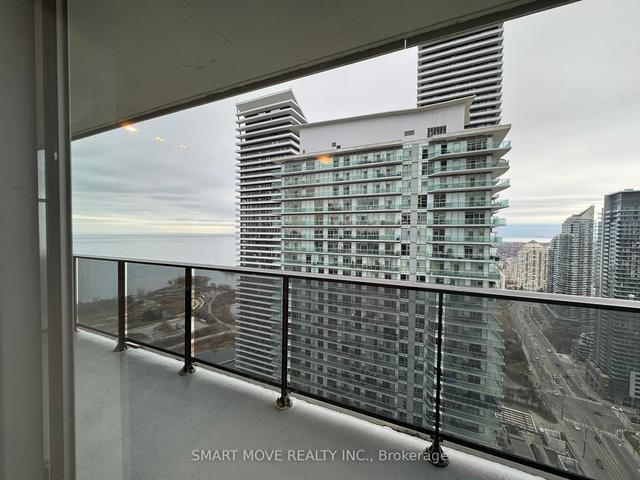 3707 - 70 Annie Craig Dr, Condo with 1 bedrooms, 2 bathrooms and 1 parking in Toronto ON | Image 15