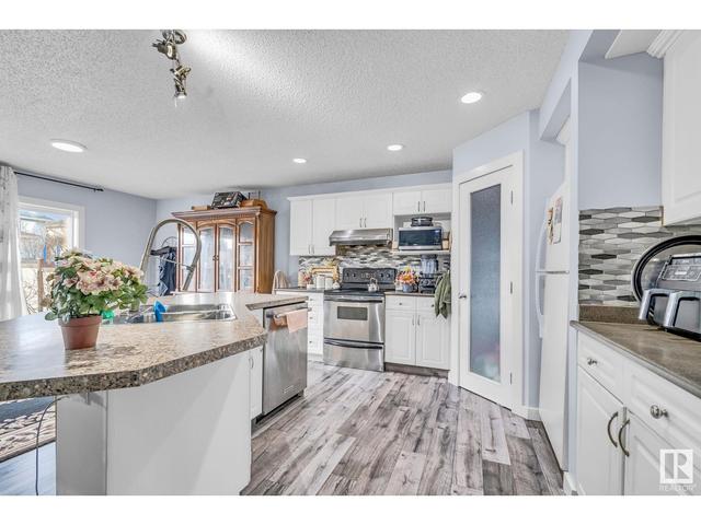 148 Cote Cr Nw, House detached with 5 bedrooms, 3 bathrooms and null parking in Edmonton AB | Image 12