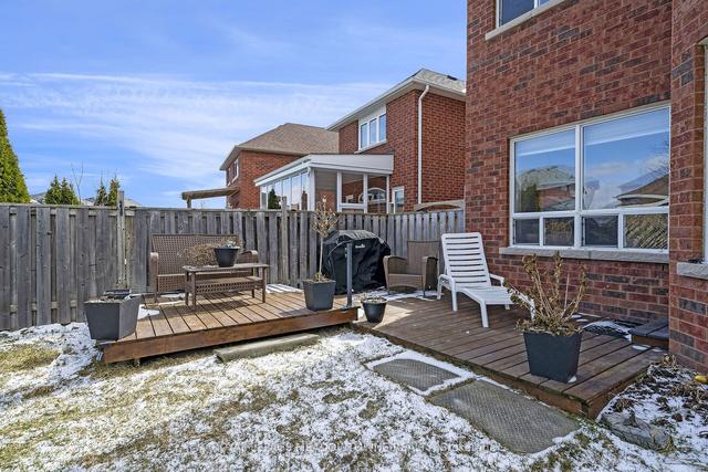 347 Ellwood Dr W, House detached with 4 bedrooms, 3 bathrooms and 5 parking in Caledon ON | Image 32