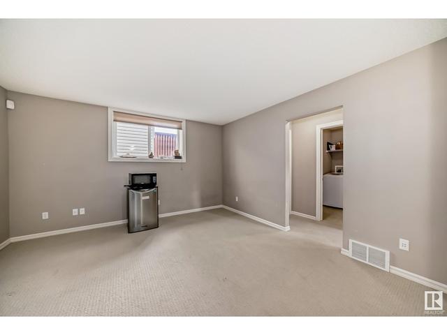2333 28a Av Nw Nw, House detached with 4 bedrooms, 2 bathrooms and null parking in Edmonton AB | Image 24