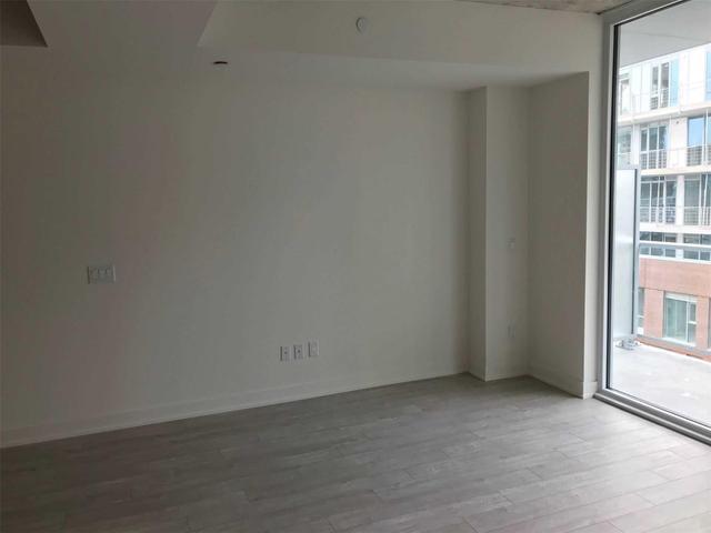 820 - 15 Baseball Pl, Condo with 1 bedrooms, 1 bathrooms and 1 parking in Toronto ON | Image 8