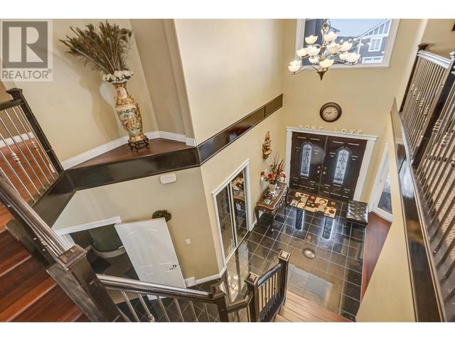 3309 Chartwell Avenue, House detached with 7 bedrooms, 7 bathrooms and null parking in Prince George BC | Image 6