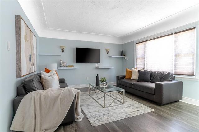 202 East 14th Street, House detached with 2 bedrooms, 1 bathrooms and 3 parking in Hamilton ON | Image 6