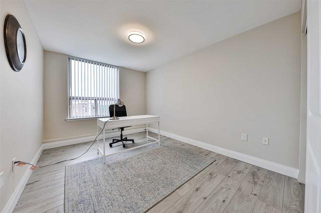1715 - 15 La Rose Ave, Condo with 3 bedrooms, 2 bathrooms and 1 parking in Toronto ON | Image 18