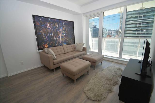 1507 - 197 Yonge St, Condo with 1 bedrooms, 1 bathrooms and null parking in Toronto ON | Image 6