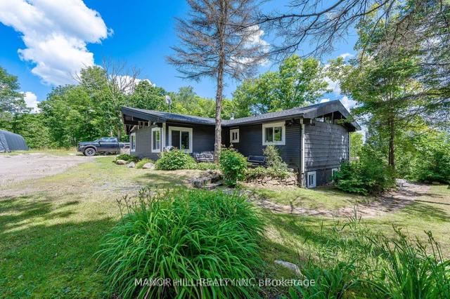 143 Hwy 612, House detached with 2 bedrooms, 3 bathrooms and 22 parking in Georgian Bay ON | Image 12