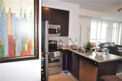 1107 - 223 Webb Dr, Condo with 2 bedrooms, 2 bathrooms and 1 parking in Mississauga ON | Image 13