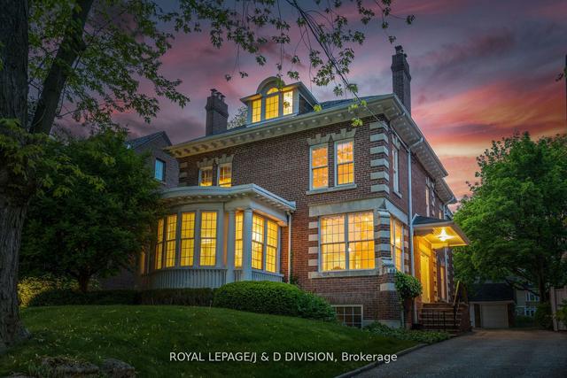 88 Woodlawn Ave W, House detached with 5 bedrooms, 5 bathrooms and 13 parking in Toronto ON | Image 12