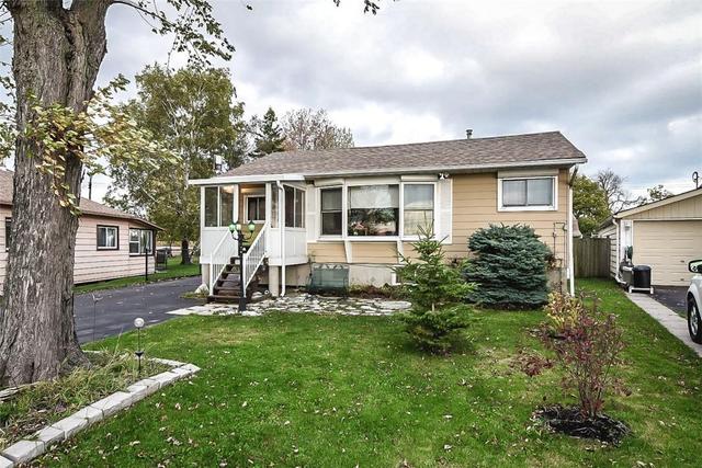 1493 Lakeshore Road, House detached with 3 bedrooms, 1 bathrooms and 5 parking in Haldimand County ON | Image 1