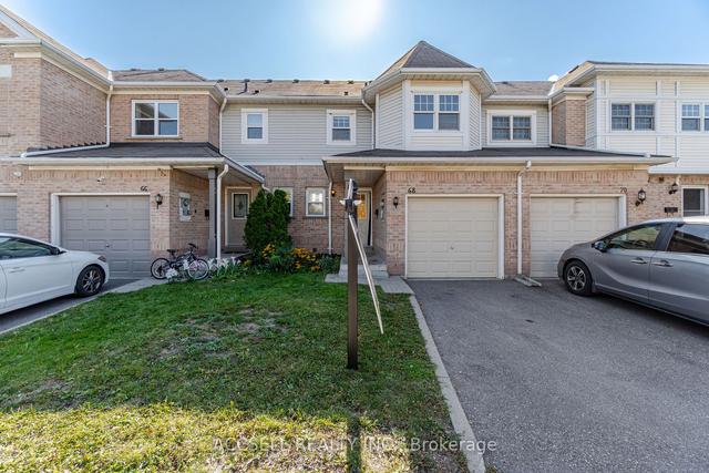 68 Wickstead Crt, Townhouse with 3 bedrooms, 4 bathrooms and 2 parking in Brampton ON | Image 1