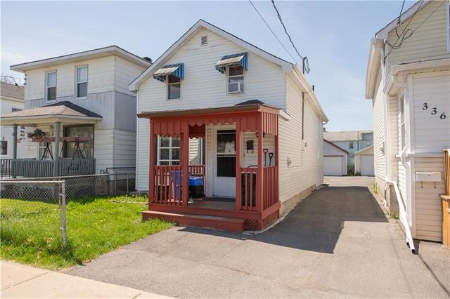 334 Guy Street, House detached with 3 bedrooms, 2 bathrooms and 2 parking in Cornwall ON | Card Image