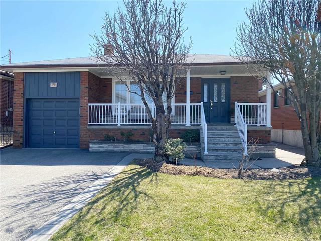 19 Katherine Rd, House detached with 3 bedrooms, 2 bathrooms and 5 parking in Toronto ON | Image 1