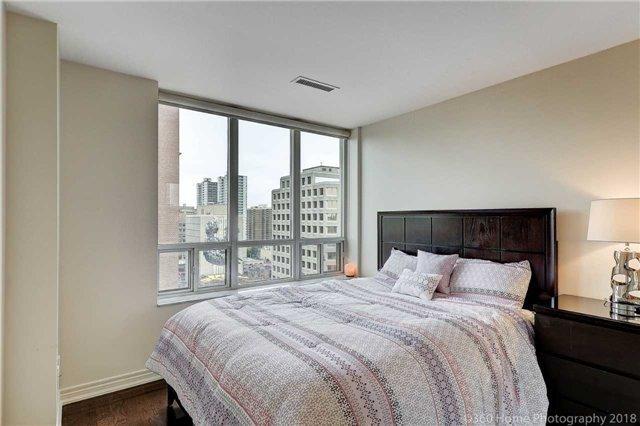 1404 - 60 St Clair Ave W, Condo with 1 bedrooms, 1 bathrooms and 1 parking in Toronto ON | Image 10