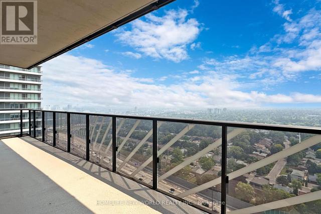3302 - 95 Mcmahon Dr, Condo with 3 bedrooms, 3 bathrooms and 1 parking in Toronto ON | Image 33