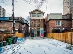 st - 125 Maitland St, House attached with 3 bedrooms, 1 bathrooms and 0 parking in Toronto ON | Image 2