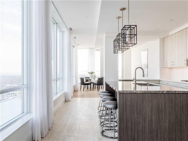 Uph - 111 St Clair Ave W, Condo with 2 bedrooms, 3 bathrooms and 2 parking in Toronto ON | Image 13