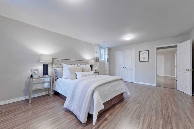 60 Chant Cres, House detached with 3 bedrooms, 3 bathrooms and 6 parking in Markham ON | Image 11