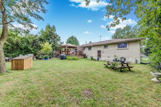 50 Jacwin Dr, House detached with 3 bedrooms, 2 bathrooms and 5 parking in Ajax ON | Image 28