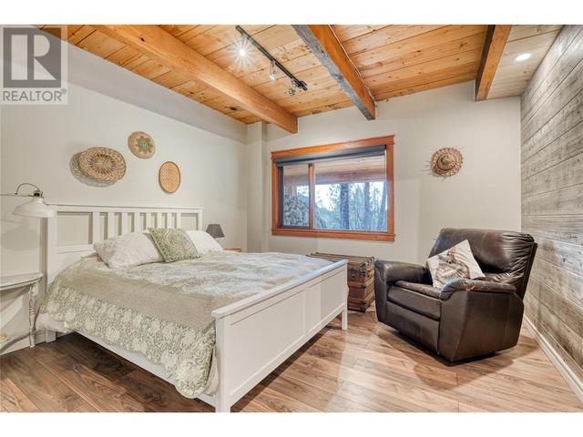 8089 Princeton Summerland Road, House detached with 3 bedrooms, 2 bathrooms and 3 parking in Okanagan Similkameen F BC | Image 22