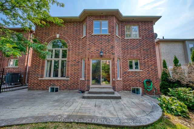 2340 Hertfordshire Way, House detached with 4 bedrooms, 5 bathrooms and 4 parking in Oakville ON | Image 35