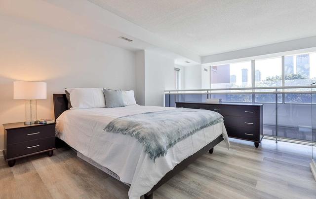 310 - 77 Lombard St, Condo with 1 bedrooms, 2 bathrooms and 1 parking in Toronto ON | Image 17