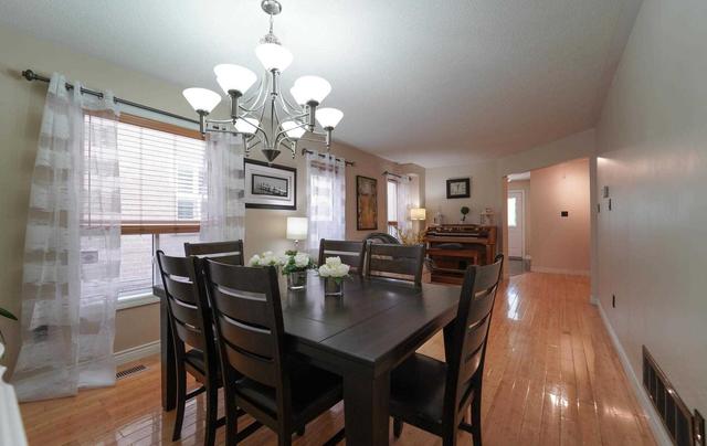 87 Hibbard Dr, House detached with 4 bedrooms, 4 bathrooms and 6 parking in Ajax ON | Image 37