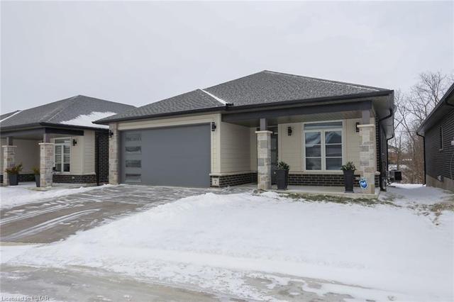 7 - 10 Mcpherson Court, House detached with 3 bedrooms, 3 bathrooms and null parking in Central Elgin ON | Image 1