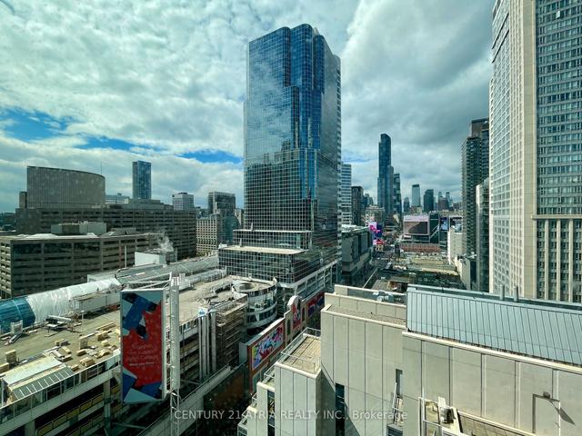 1313 - 197 Yonge St, Condo with 0 bedrooms, 1 bathrooms and 0 parking in Toronto ON | Image 2
